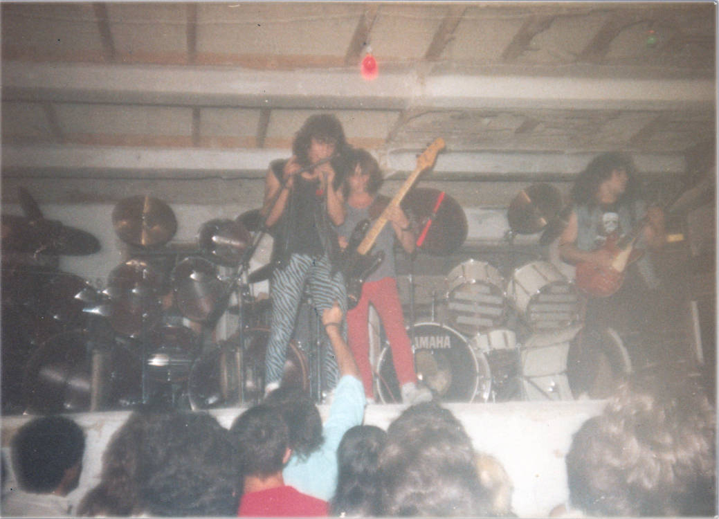 Aftershock- Julio 1988 Aftershock- Julio 1988