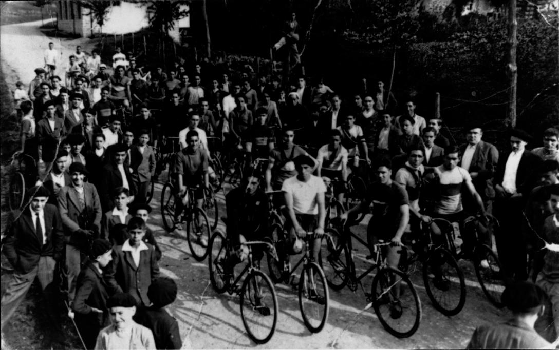 Carrera ciclista de los chicos