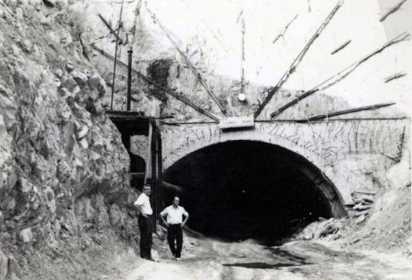 Construcción del Tunel de Zaldibar de la Autopista