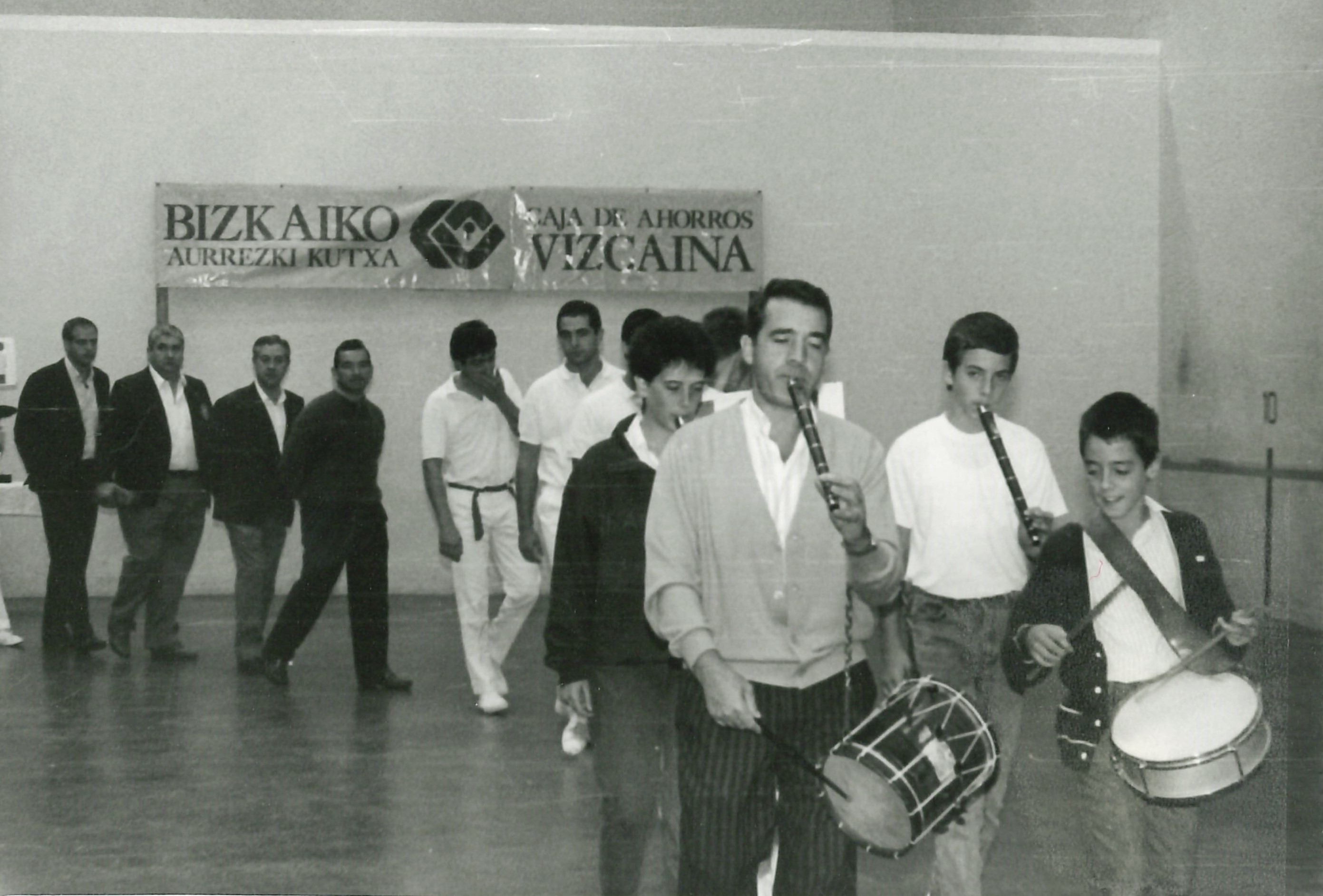 FI 24. XII torneo interpueblos de pelota a mano. XII herriarteko esku pilota txapelketa. FI 24. XII torneo interpueblos de pelota a mano. XII herriarteko esku pilota txapelketa.