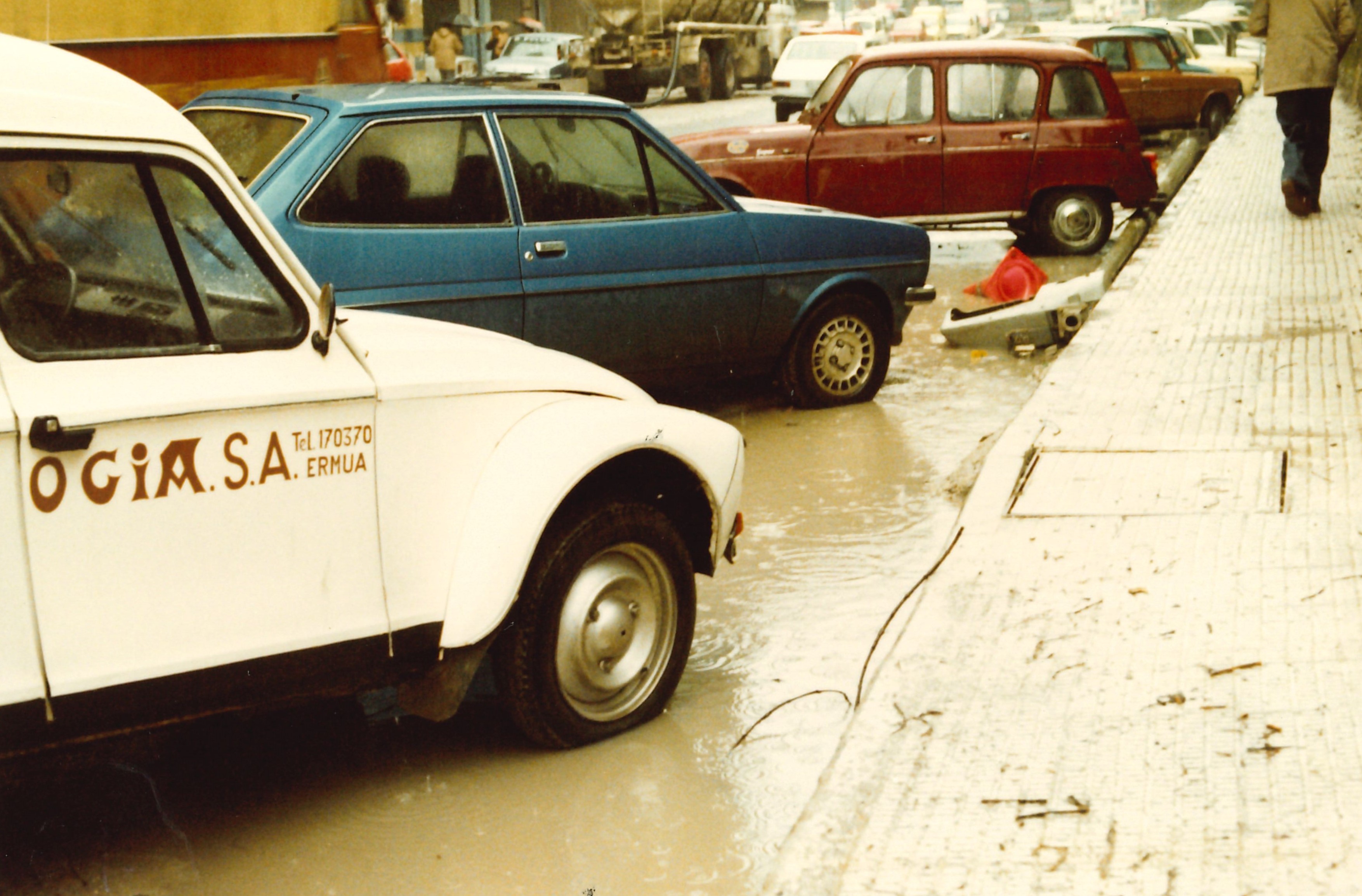Inundaciones en Ermua año 1983. Uholdeak Ermuan 1983.urtean.