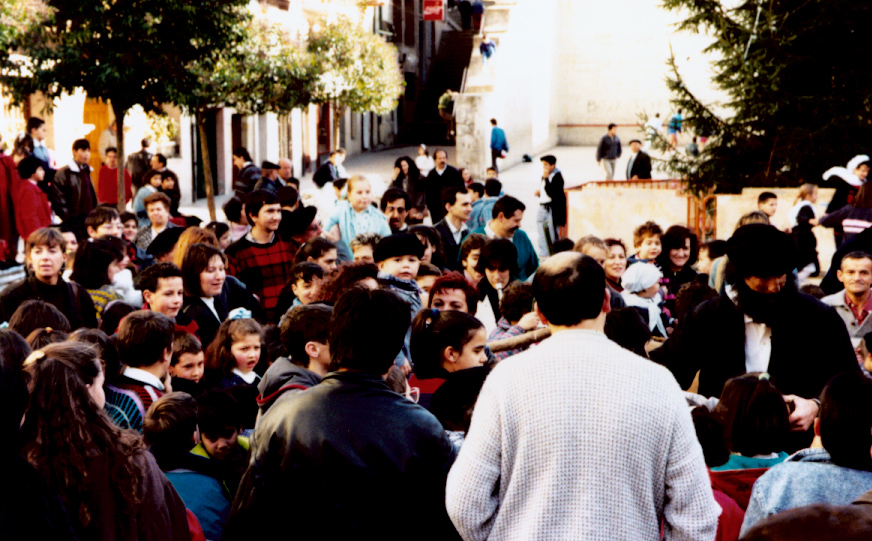 Nuestro Olentzero con los niños Nuestro Olentzero con los niños