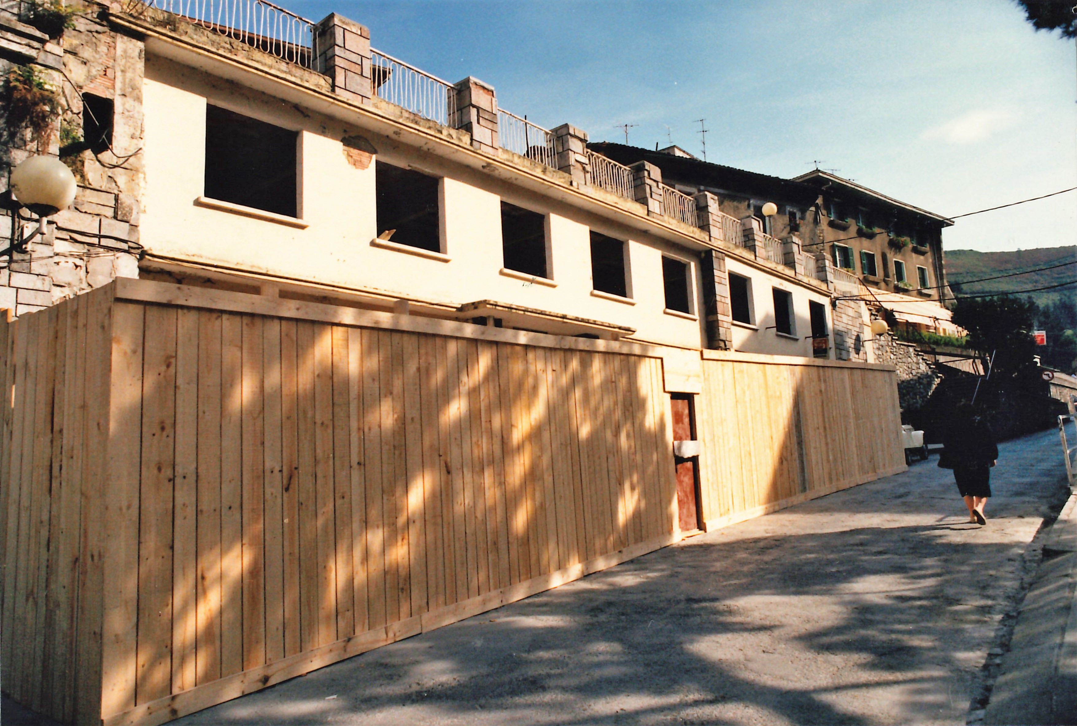 Obra del actual Hogar del Jubilado. Gaur egungo jubilatuen etxea kokatuta dagoen eraikinaren obrak Obra del actual Hogar del Jubilado. Gaur egungo jubilatuen etxea kokatuta dagoen eraikinaren obrak