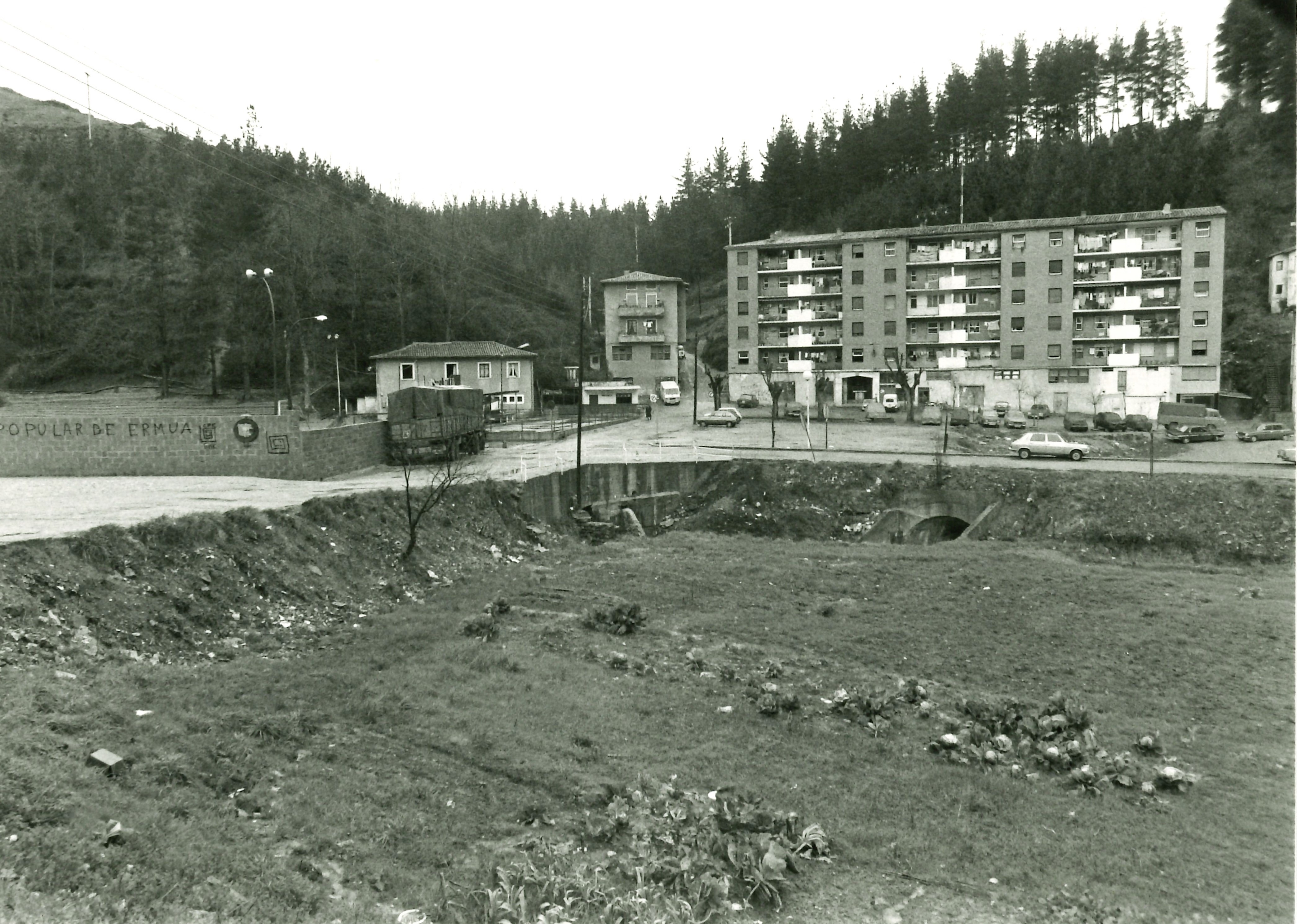 Obra futbol zelaia. Obra campo de fútbol