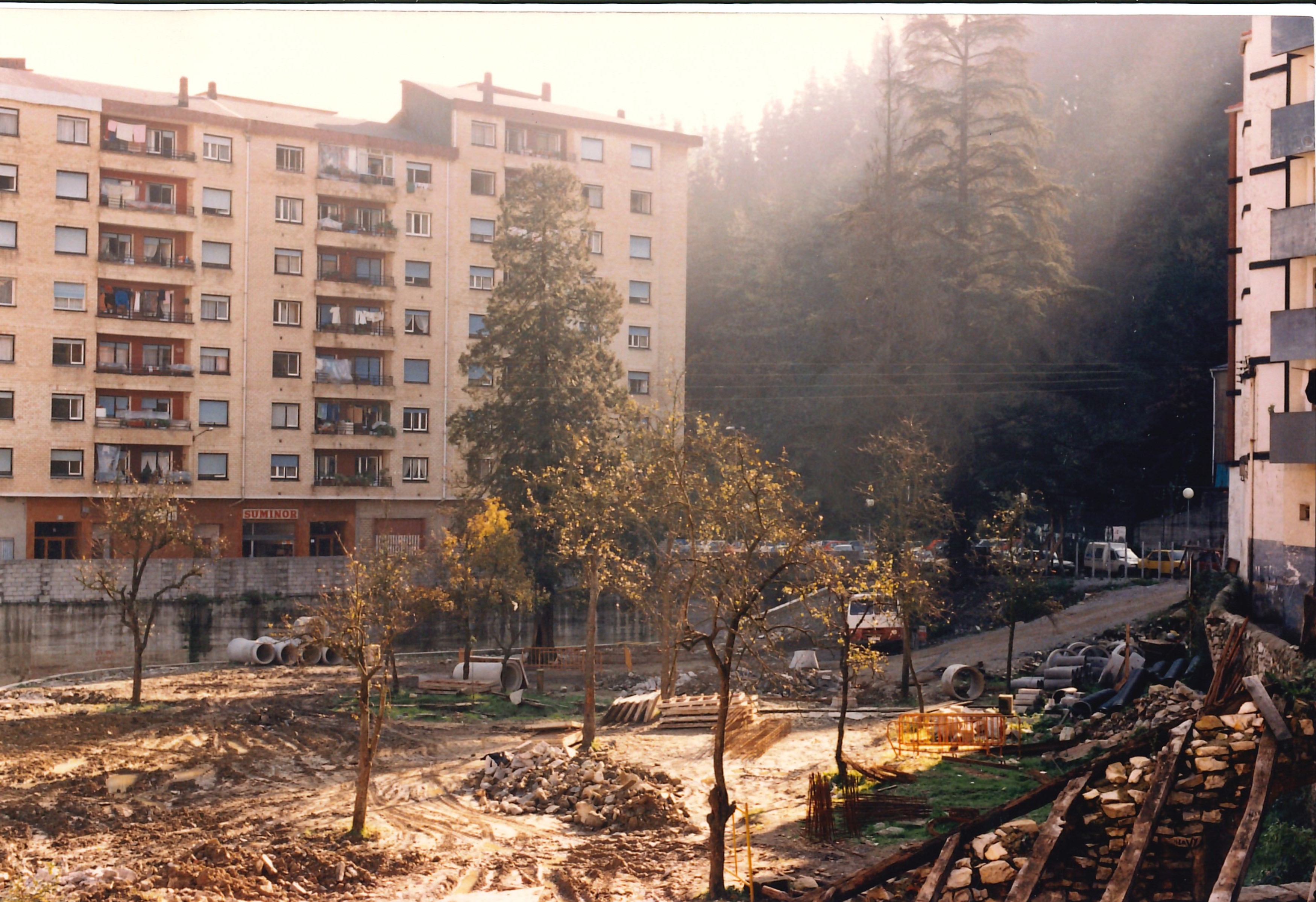 Obras próximas a Goienkale. Goienkaletik hurbileko obrak