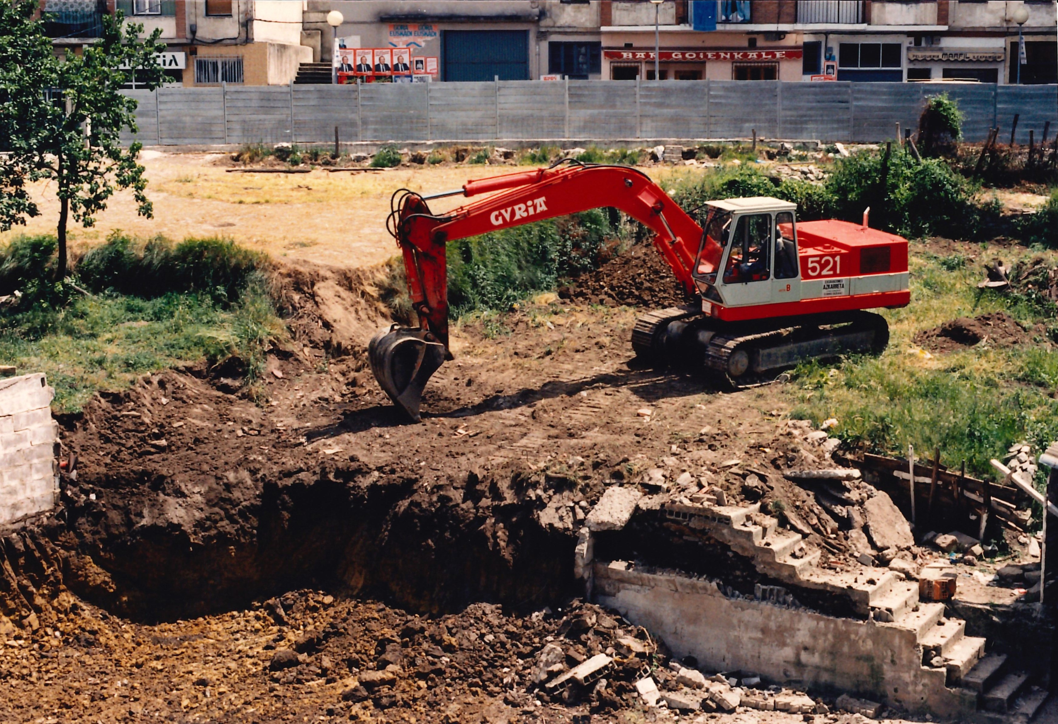 Obras próximas Goienkale. Obrak Goienkaletik hurbil Obras próximas Goienkale. Obrak Goienkaletik hurbil