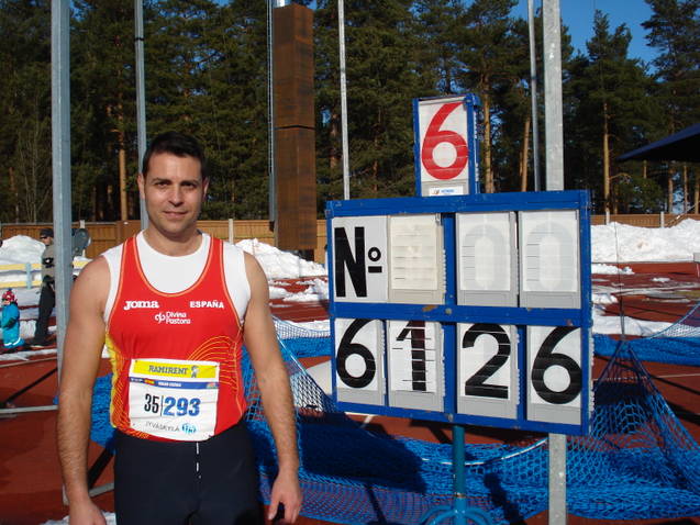 Oscar Cuevas, jabalina Oscar Cuevas, jabalina