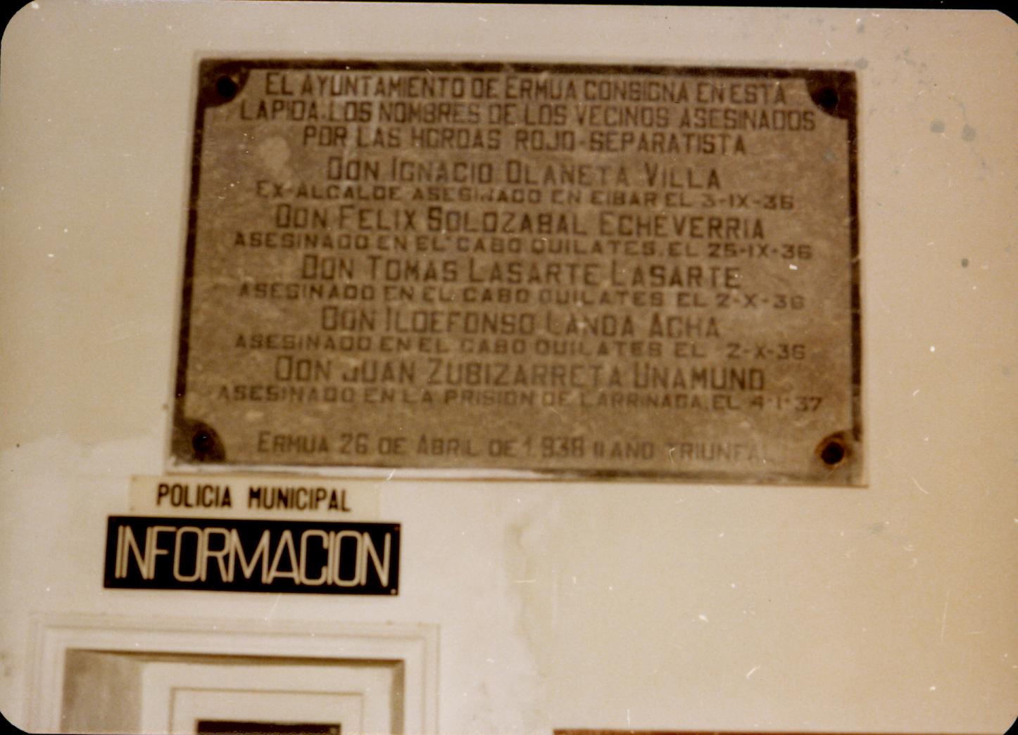Placa ayuntamiento Placa ayuntamiento