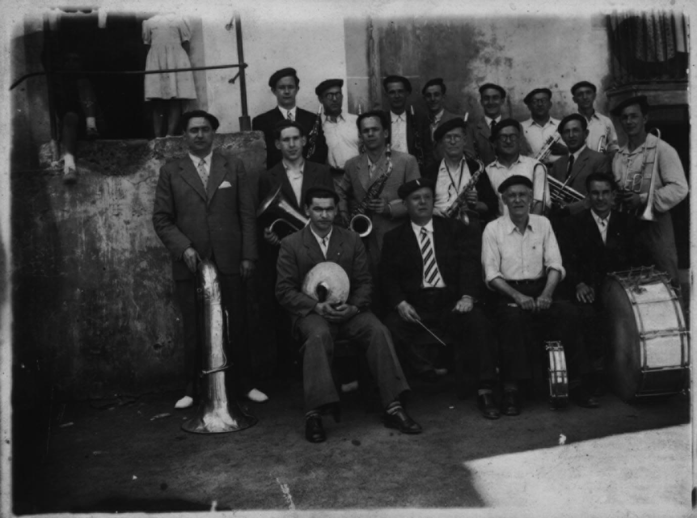 Plaza Cardenal Orbe la banda de música