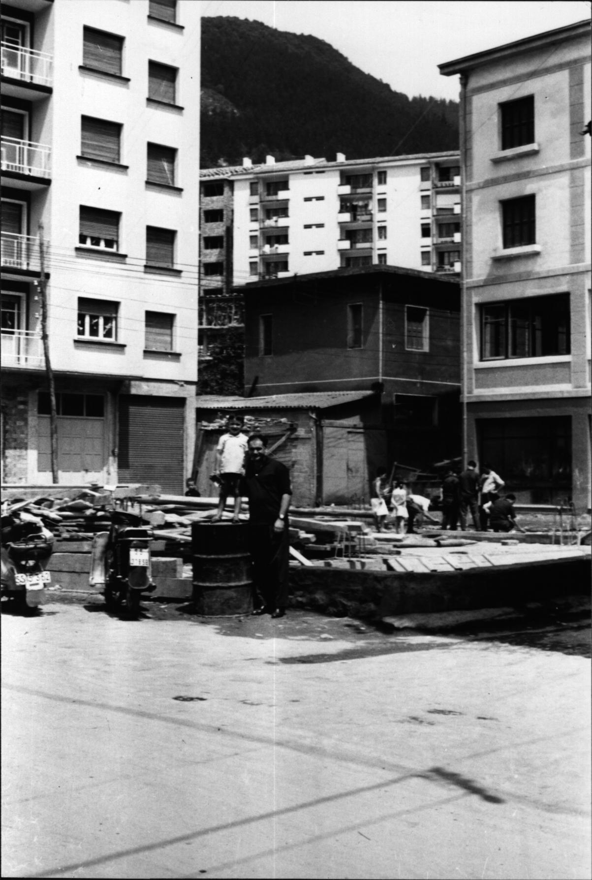 Plaza de Ermua en 1938 Plaza de Ermua en 1938