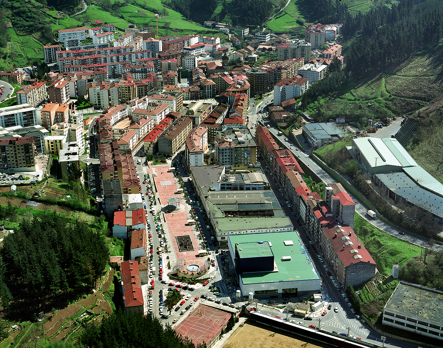 San Pelayo y centro de la villa