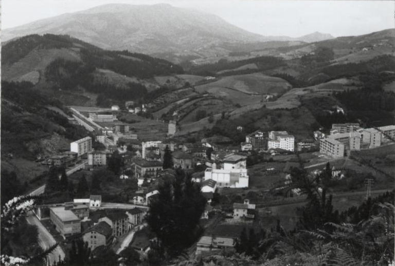 Vista de Ermua desde Otorre