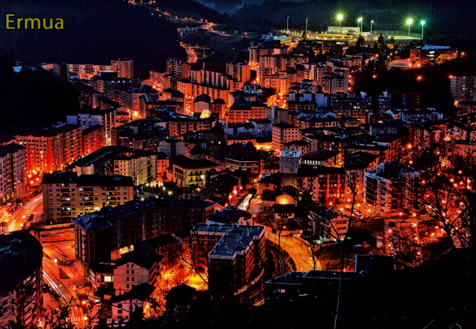 Vista nocturna de Ermua Vista nocturna de Ermua
