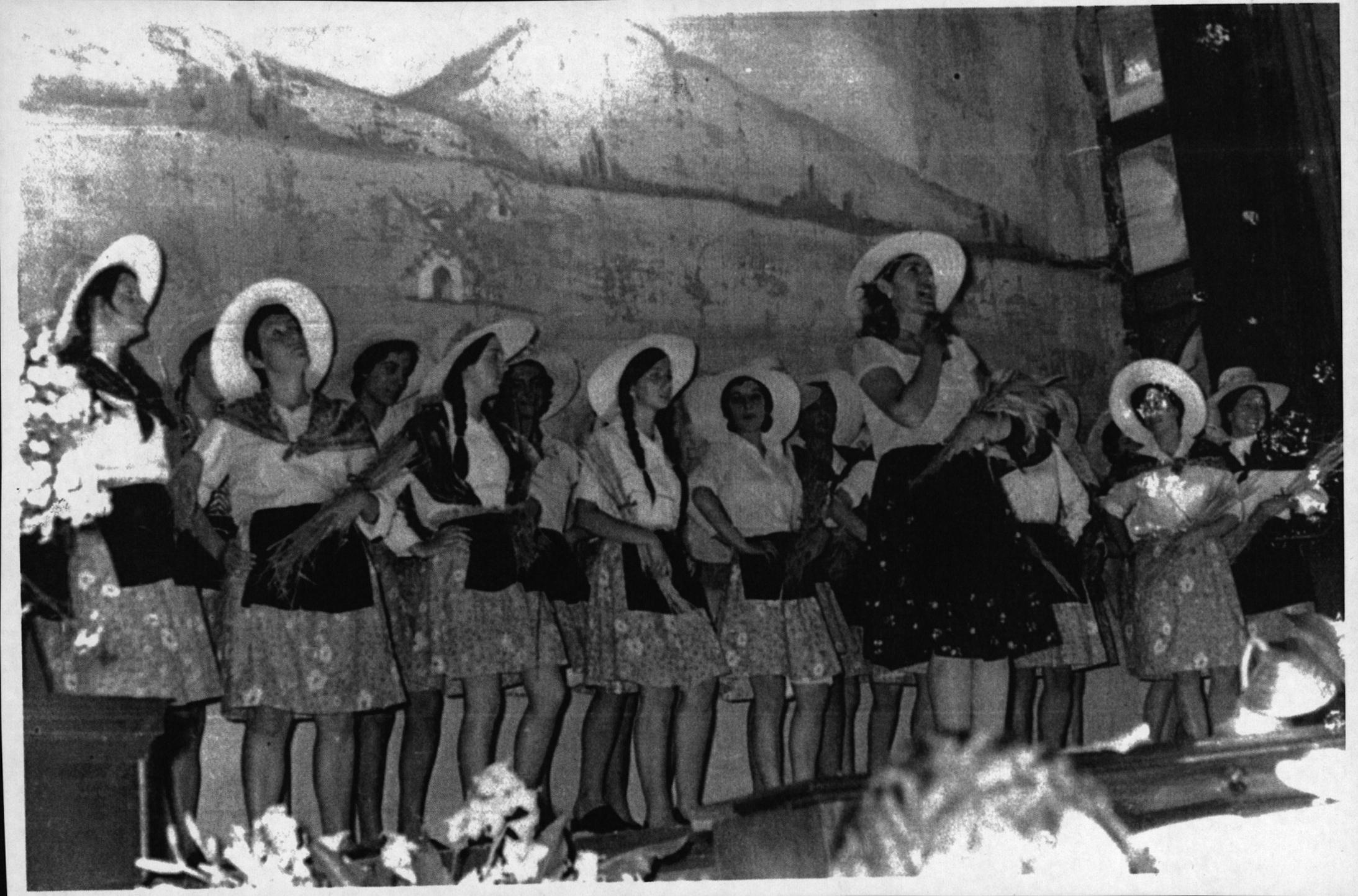 Zarzuela "Rosa de Azafrán" en la cinema de Ermua Zarzuela "Rosa de Azafrán" en la cinema de Ermua