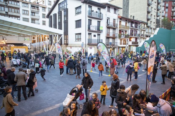 Día Internacional de las Ciudades Educadoras - Hiri Hezitzaileen Nazioarteko Eguna