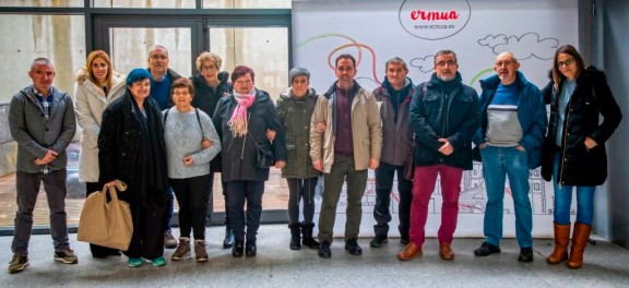 El grupo en el photocall del hall