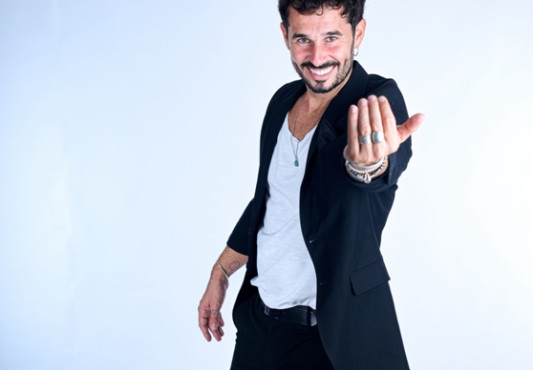 Fotografía del cantante Antoñito Molina