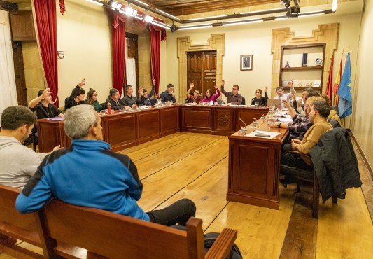 La imagen muestra una votación en la sesión anterior