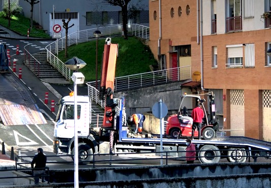 Camión a punto de partir