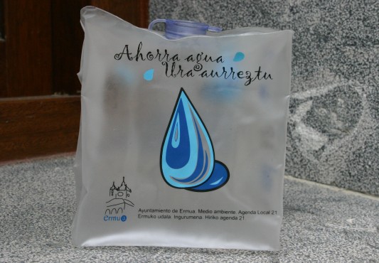 Campaña medioambiental para el ahorro de agua en Ermua