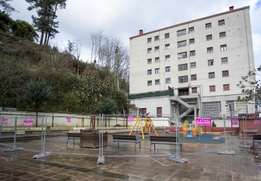 Comienzan las obras para cubrir el parque de Errotabarri