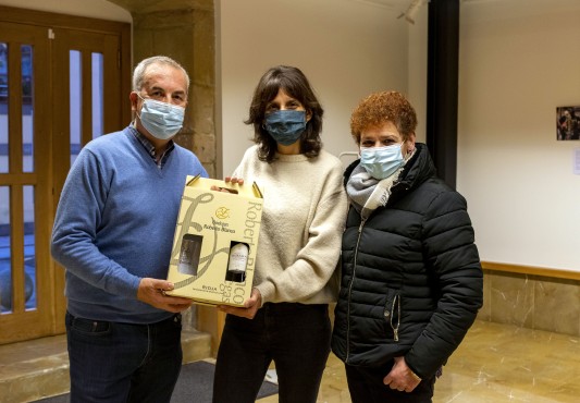 Desde la izquierda Vicente, Laura y Pili