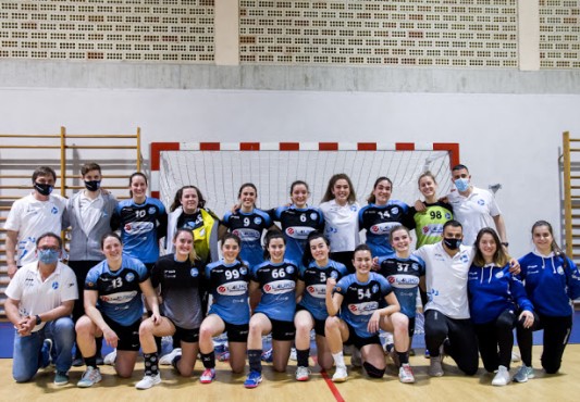 El equipo tras el partido