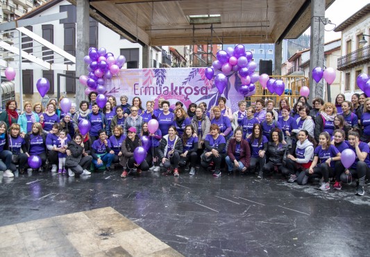 Ermuakrosa, marcha por la igualdad
