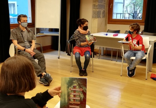 Fernando Morillorekin topaketa