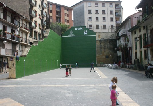 Fronton pintado