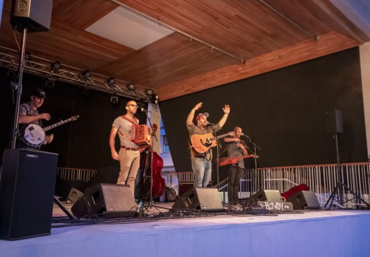 Howdy Bluegrass gana la XV edición de Folkez Blai