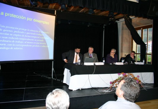 Jornadas para conocer las alternativas y recursos que existen para afrontar la situación de crisis