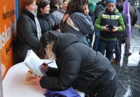 Marcha Mundial de las Mujeres en Ermua (Bizkaia)
