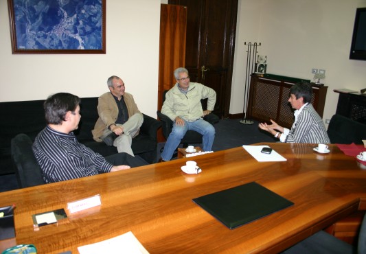 Presentación de la Campaña "Munduko paisaiak - Paisajes del mundo" (rueda de prensa)