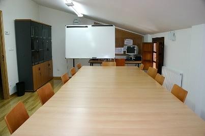 Sala de reuniones – biblioteca
