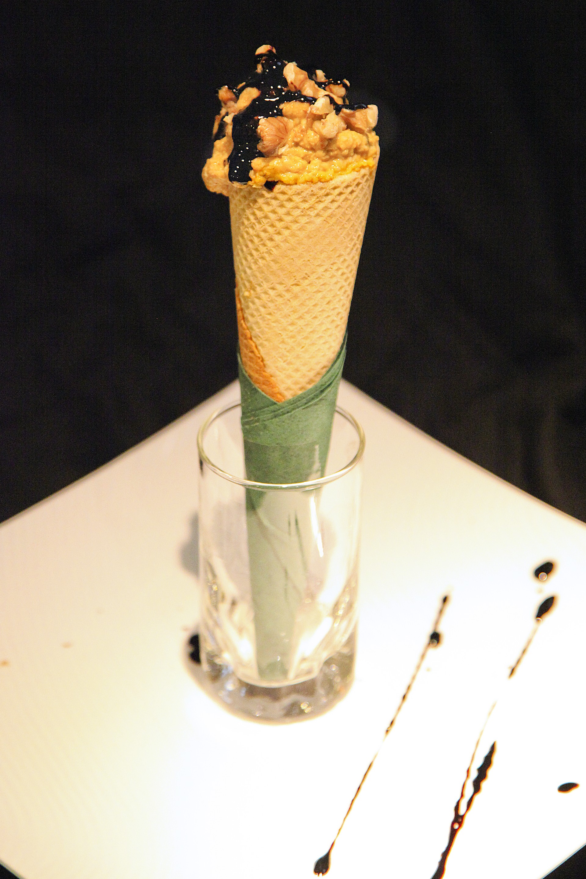 33. Urkaregi · Cornete de Txangurro y Chipirón