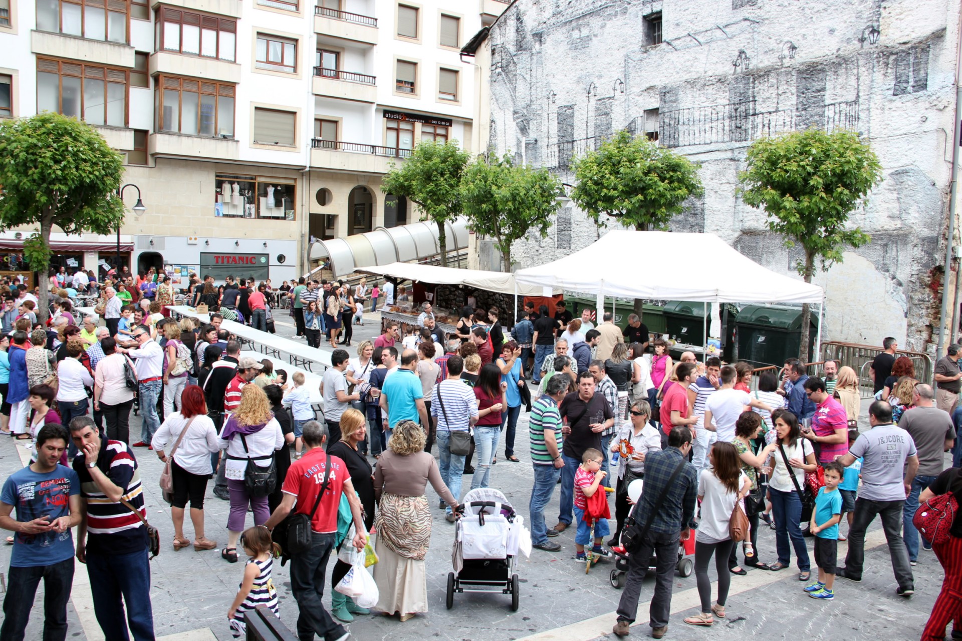 Ambiente general en la feria gastronómica
