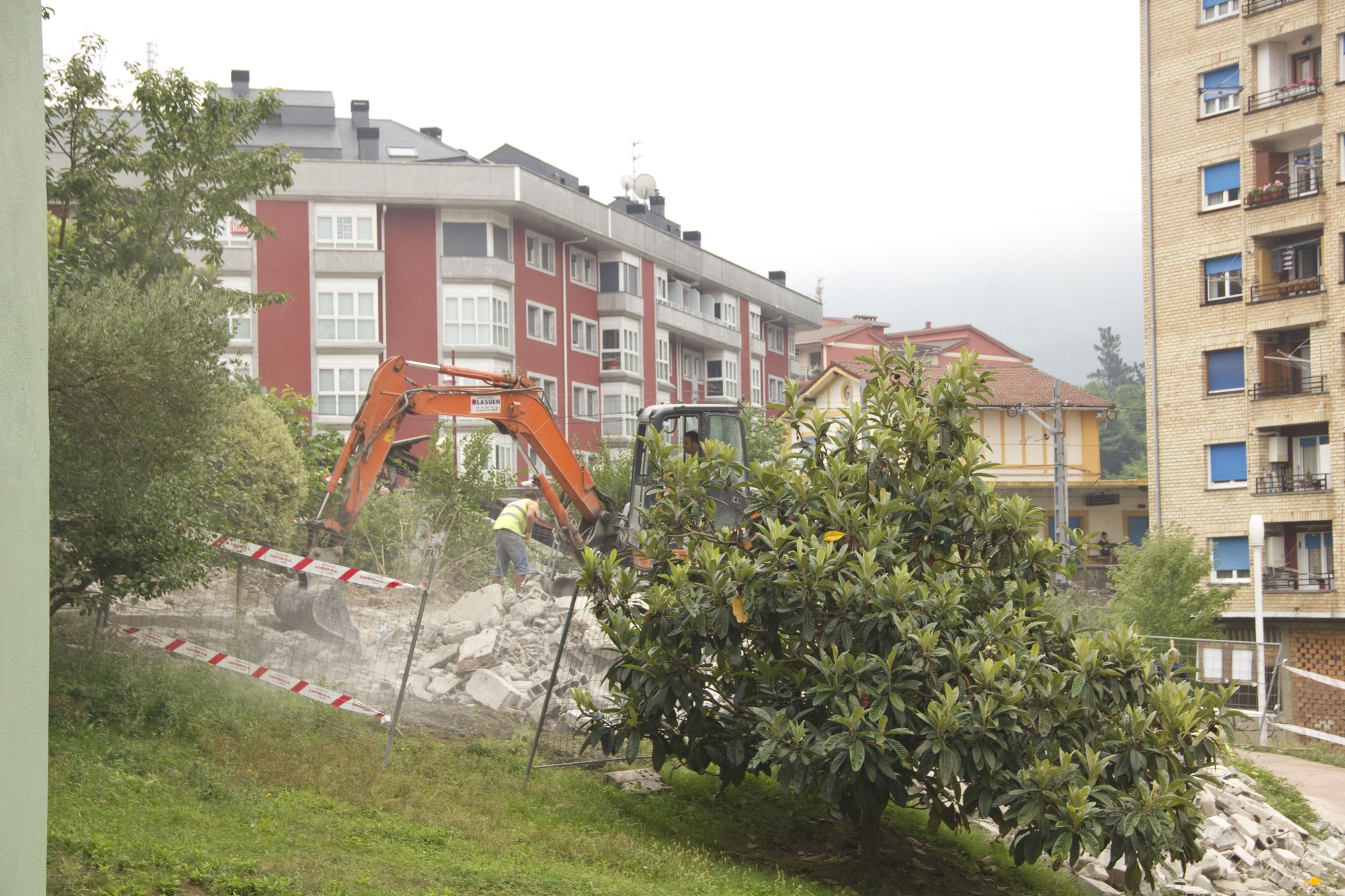 Anexo de Izelaieta nº 10 derribado