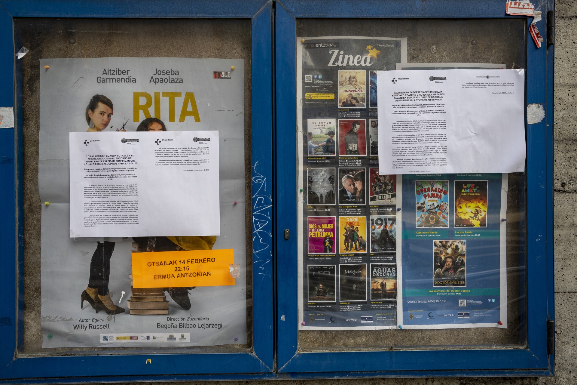 Avisos varios en la cartelera de Cultura