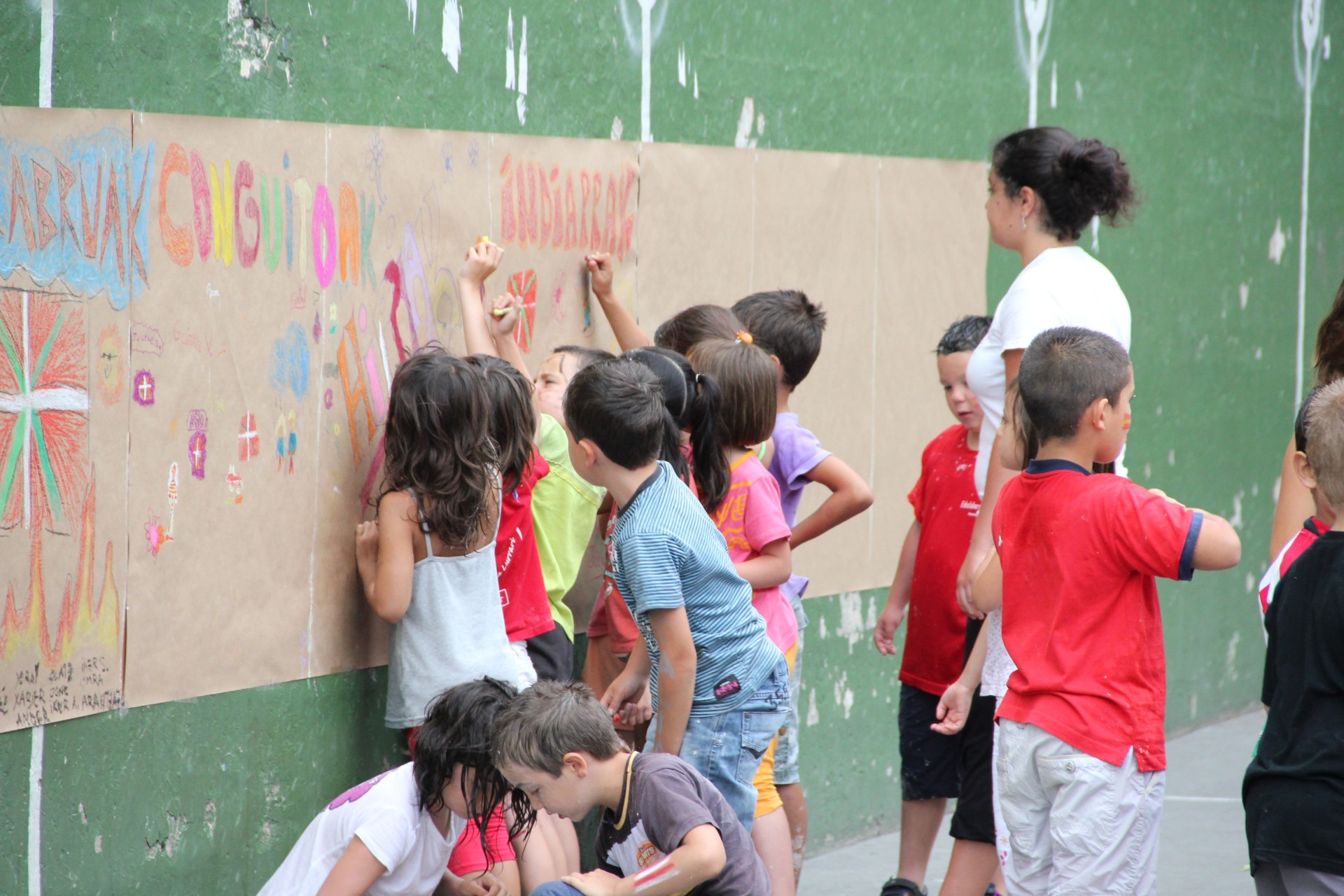 Colonias abiertas de verano en Ermua (Bizkaia)