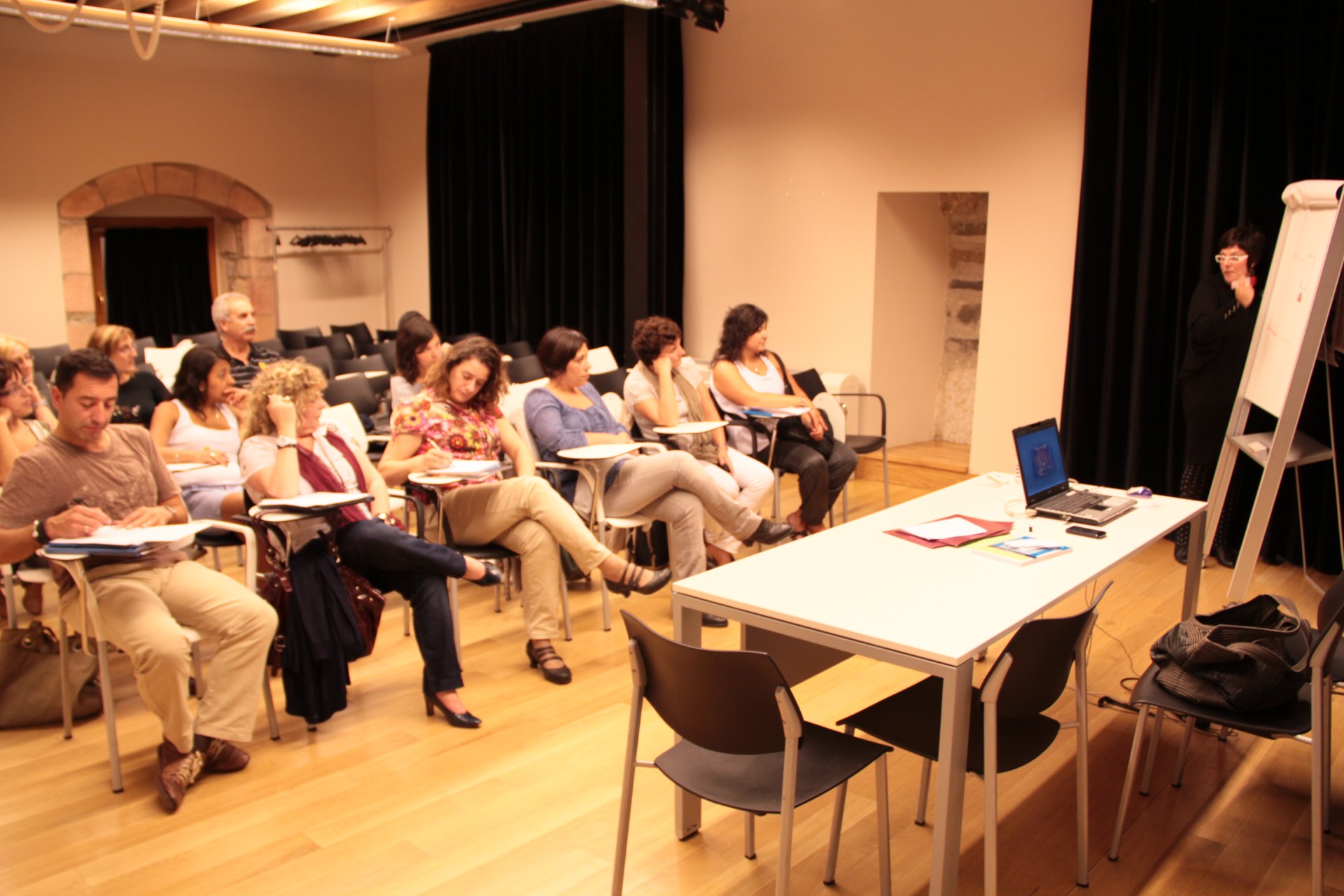 Curso de formación de la ACHE: escaprates y visual merchandising