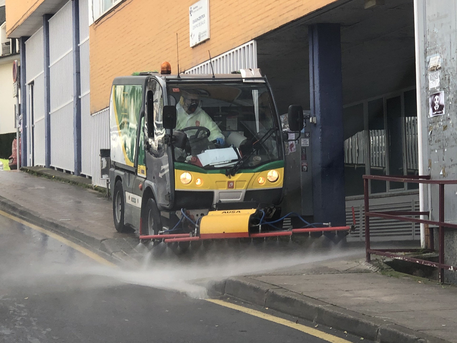 Desinfección de las calles de Ermua