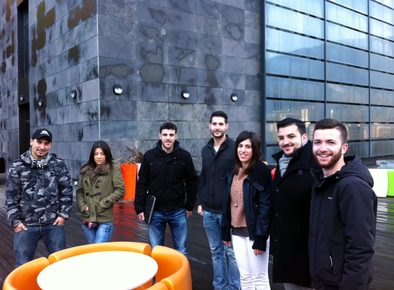 Grupo de jóvenes que ha participado en la actividad Grupo de jóvenes que ha participado en la actividad