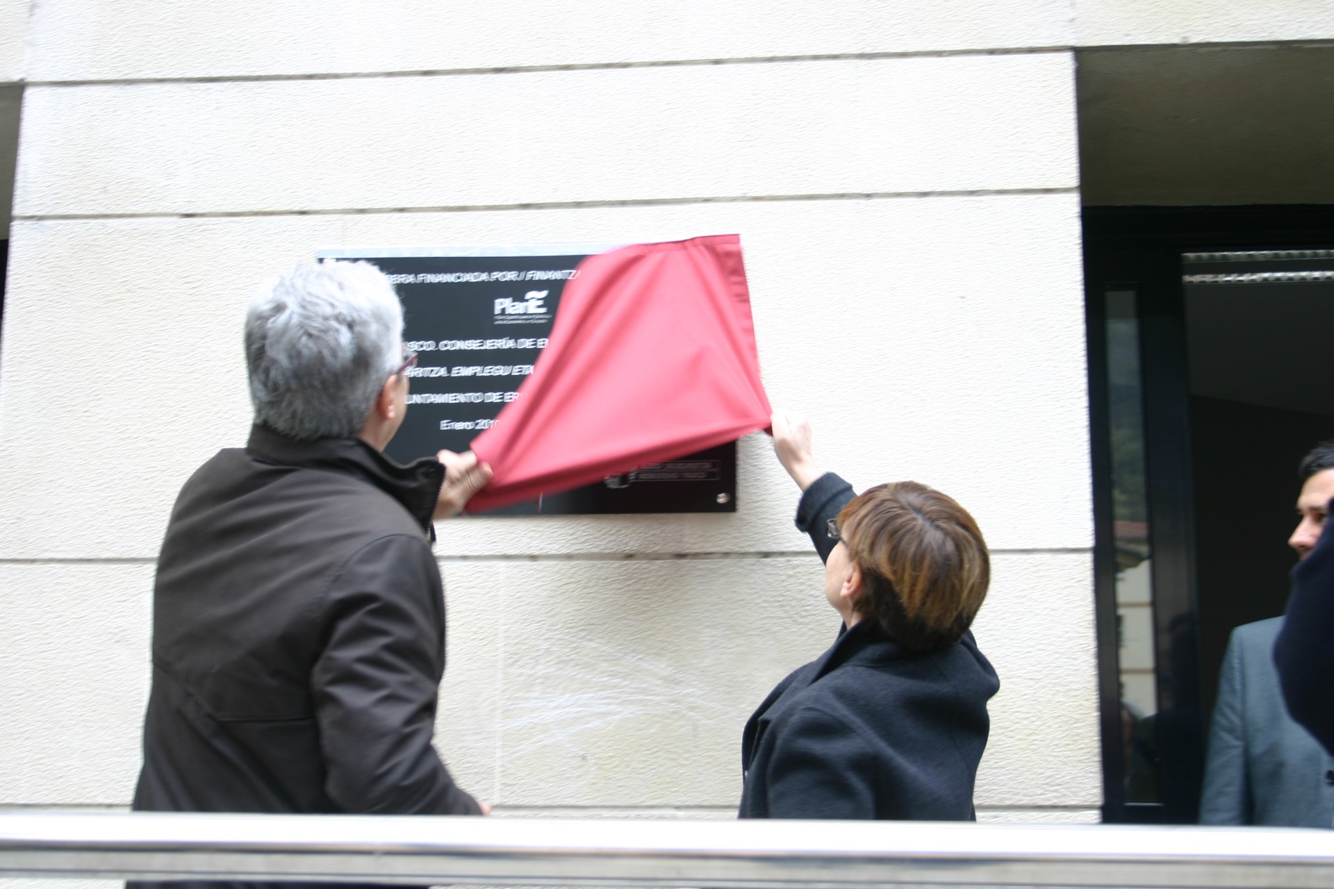 Inauguración de la nueva sede de los Servicios Sociales del Ayuntamiento de Ermua