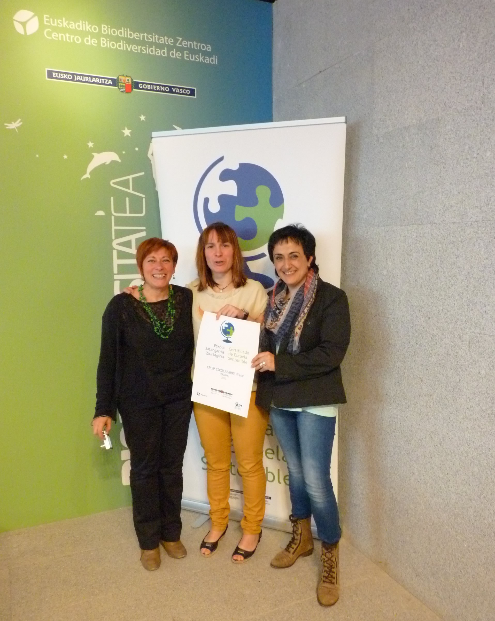 Isabel, Jasone y Mari José