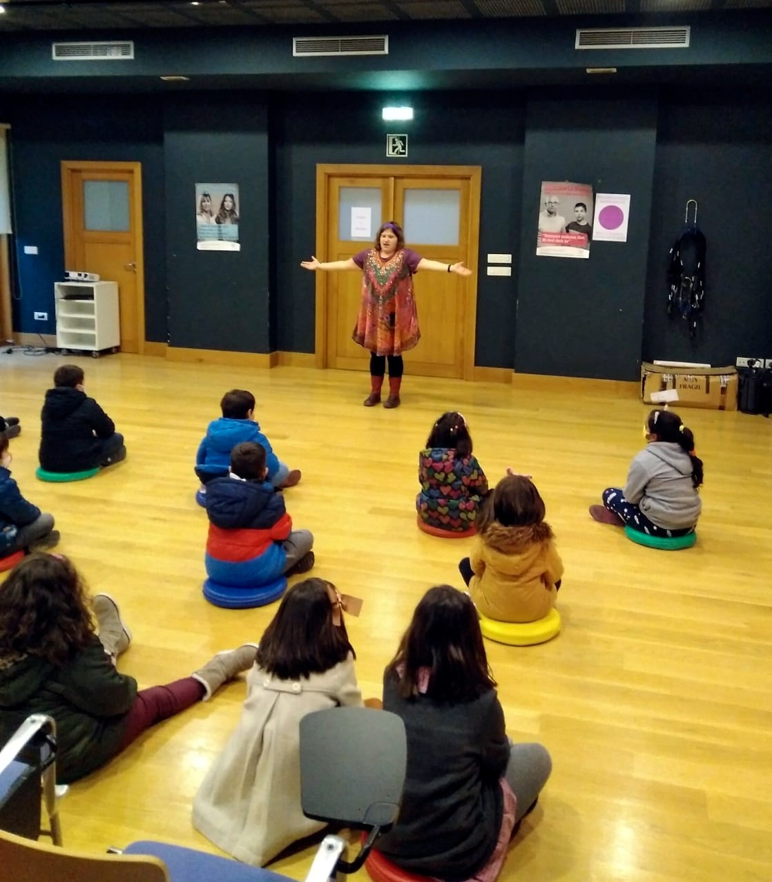 Lur Usabiagaren aurreko saioa Lobianon