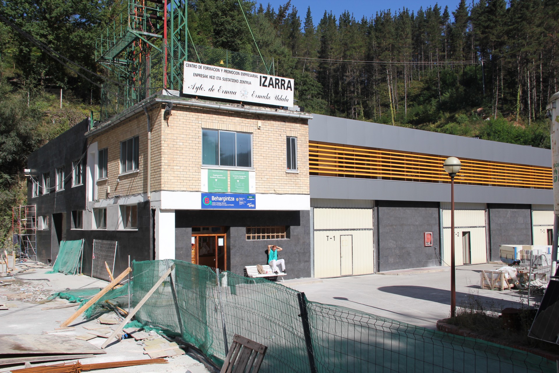 Reforma del Centro de Formación y Promoción Empresarial, Izarra, de Ermua