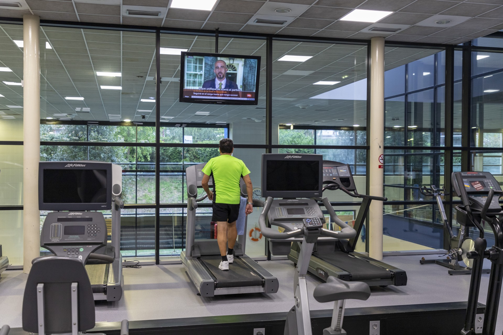 Usuario en la cinta de correr Usuario en la cinta de correr