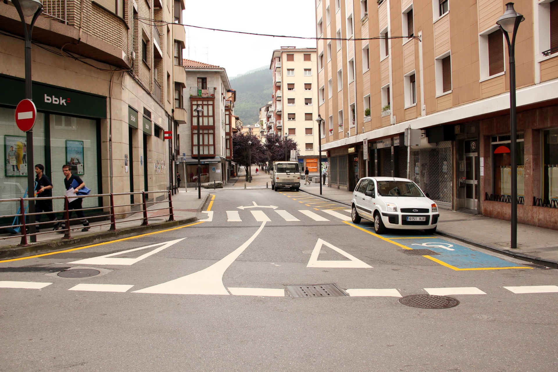 Zubiaurre esquina con M. Valdespina